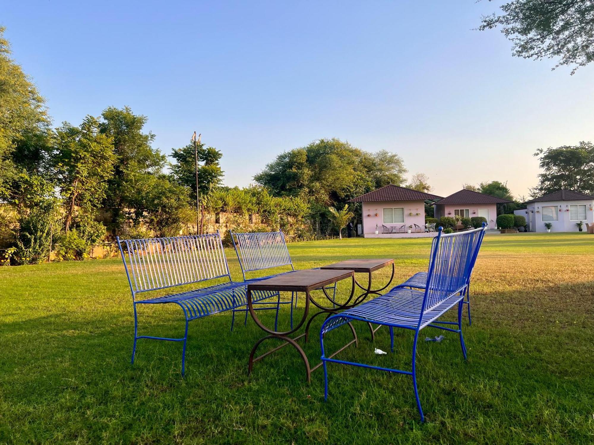 Gazibo Elegant Farm Stay With Swimming Pool Jaipur Exterior photo
