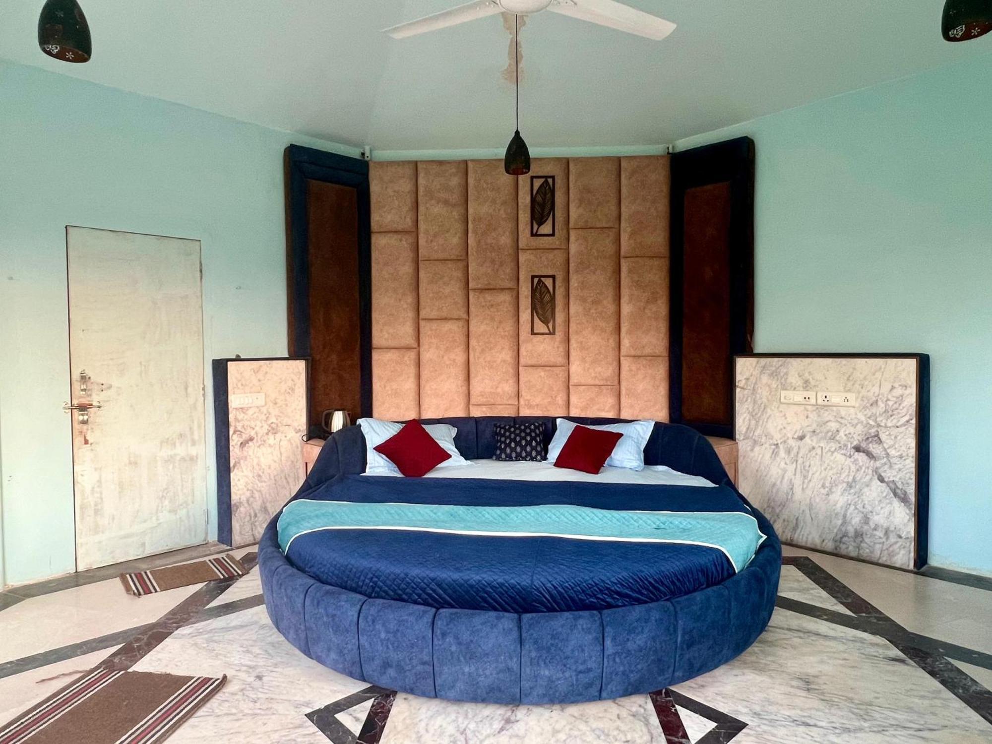 Gazibo Elegant Farm Stay With Swimming Pool Jaipur Exterior photo