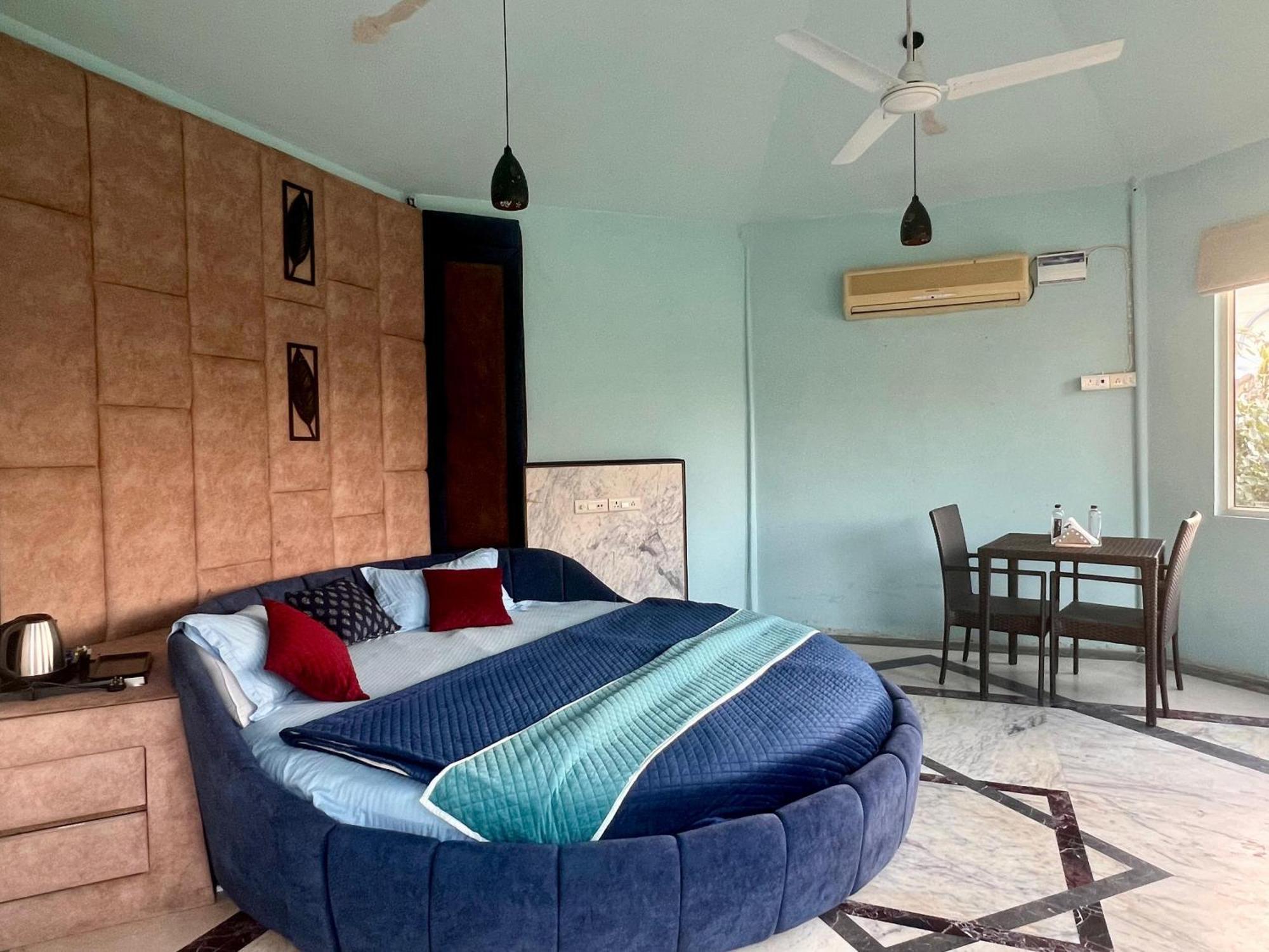 Gazibo Elegant Farm Stay With Swimming Pool Jaipur Exterior photo